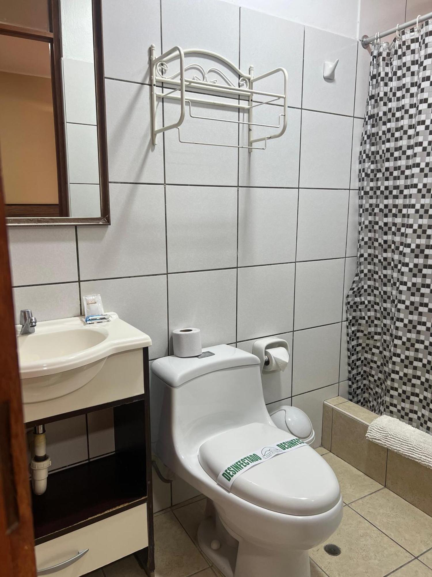 Hotel El Huacachinero