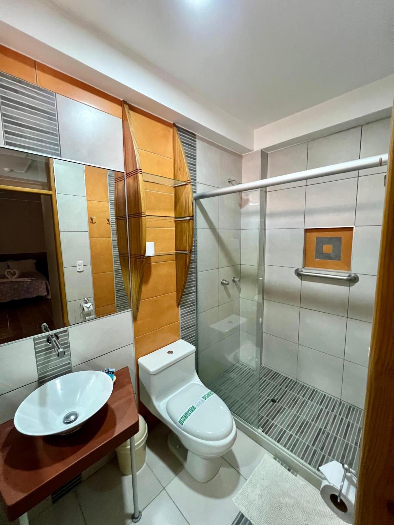 Hotel El Huacachinero Ica